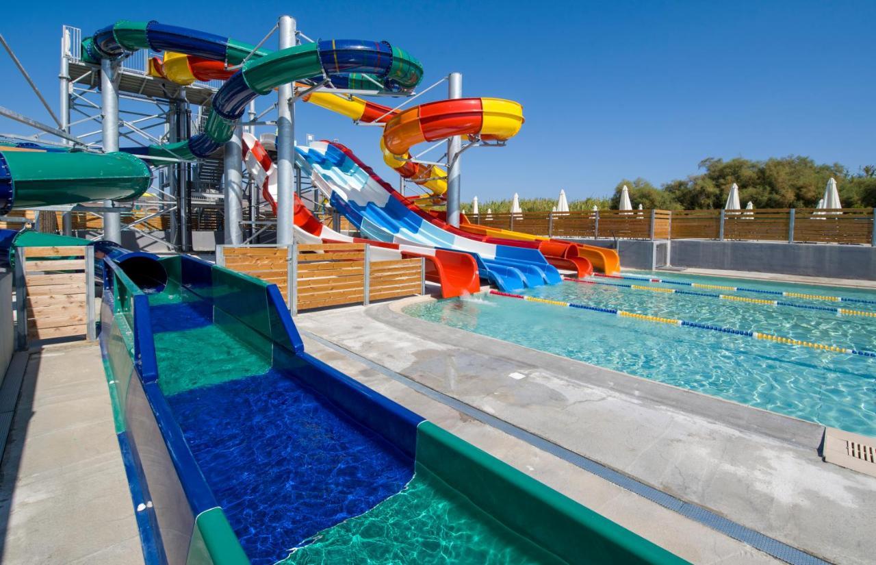 Selini & Waterpark 4* קולימברי