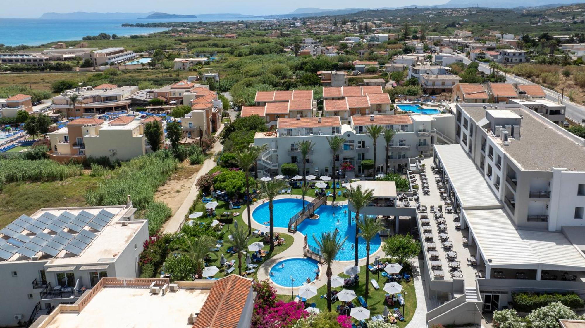Selini & Waterpark מלון 4*