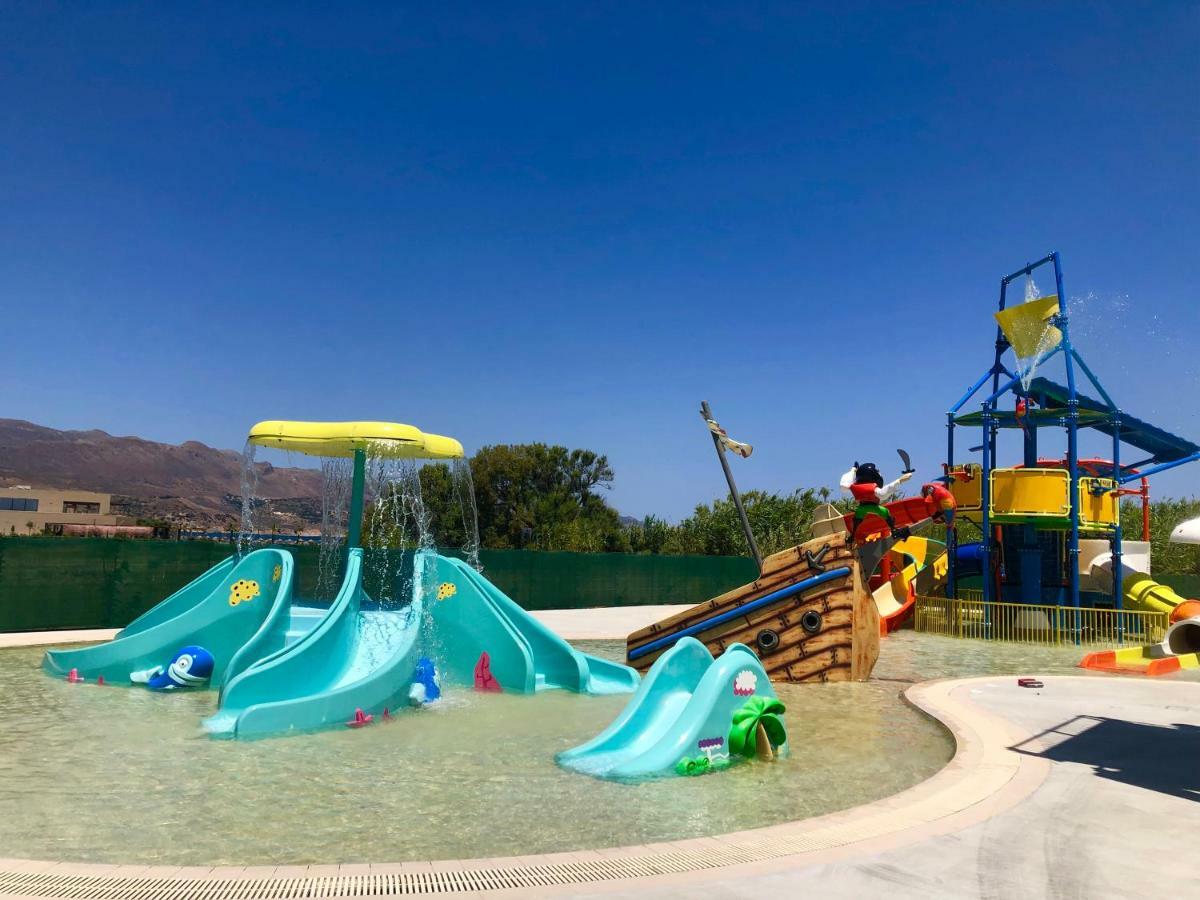 Selini & Waterpark Kolimvárion